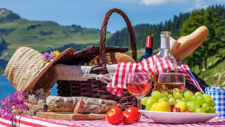 The 5 Best Picnic Spots in Gauteng: A Relaxing Day Outdoors The 5 Best Picnic Spots in Gauteng: A Relaxing Day Outdoors