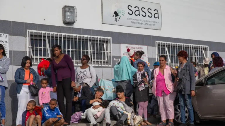 Social Grants Growth Plan: 5.4M Older Persons & 14.1M Children Covered by 2030 Social Grants Growth Plan: 5.4M Older Persons & 14.1M Children Covered by 2030