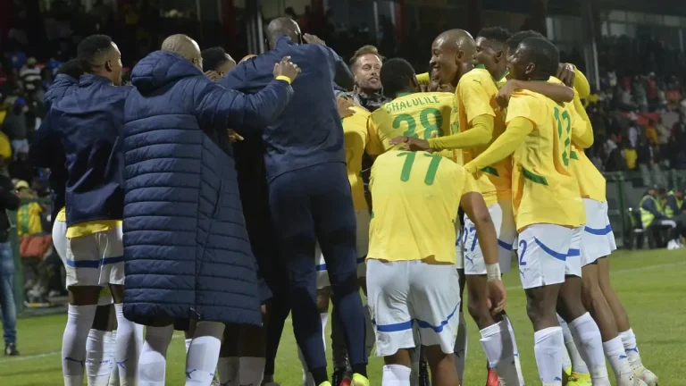 Mamelodi Sundowns Seal Eighth Straight League Title with 3-0 Win Over Chippa Rampant Mamelodi Sundowns Seal Eighth Straight League Title with 3-0 Win Over Chippa