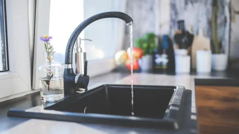 Rand Water Pours R400 Million into Maintenance While Gauteng Endures Extended Water Outages Rand Water Pours R400 Million into Maintenance While Gauteng Endures Extended Water Outages