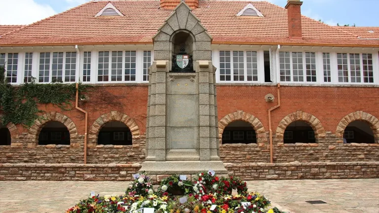 Inside the Elite Boys’ School That Moulded Billionaires, Springboks, and Cricket Greats Inside the Elite Boys’ School That Moulded Billionaires, Springboks, and Cricket Greats