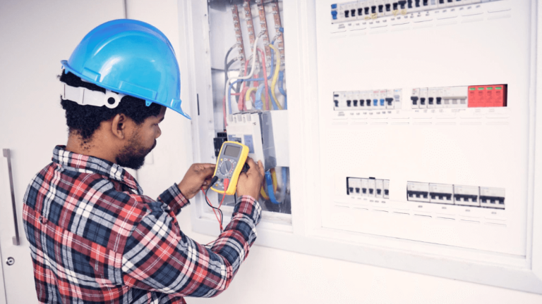 Apprenticeships at Ekurhuleni West TVET College (60 Positions) Apprenticeships at Ekurhuleni West TVET College (60 Positions)