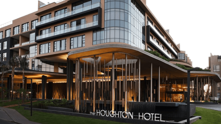 Houghton Hotel Review: Luxury and Comfort in Johannesburg’s Prestigious Area Houghton Hotel Review: Luxury and Comfort in Johannesburg’s Prestigious Area