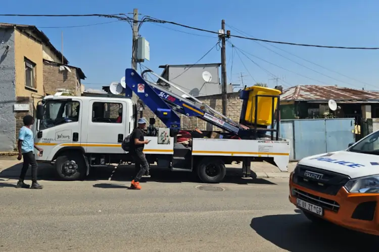 City Power Restores Electricity to Alexandra’s River Park After Hostage Incident and R2,000 Payment Requirement City Power Alexandra electricity restoration