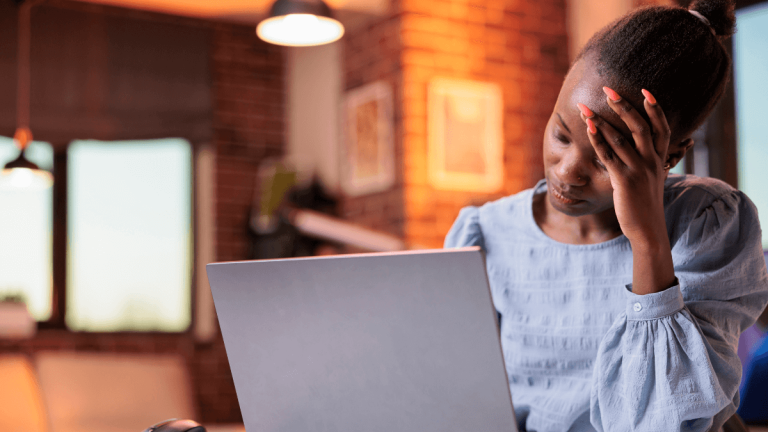 10 Signs It’s Time to Switch Careers (Before You Burnout) 10 Signs It’s Time to Switch Careers (Before You Burn Out)