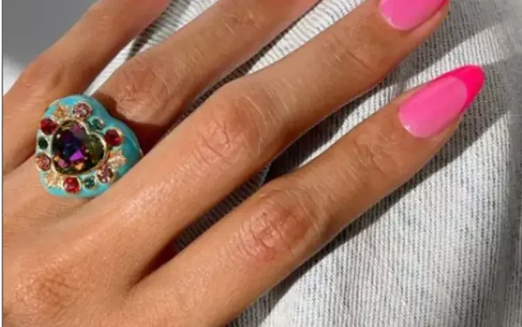 20 Stunning Jelly Nail Designs to Try for a Trendy, Glossy Look