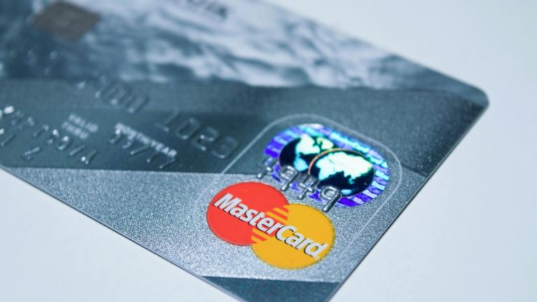 Carletonville Residents Targeted by Sophisticated Bank Scam: Police Issue Warning Carletonville Residents Targeted by Sophisticated Bank Scam: Police Issue Warning