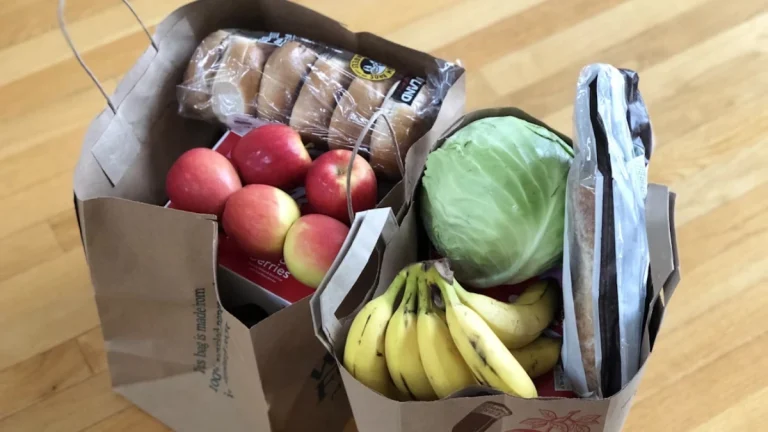 Monthly Grocery Budget Hacks for Families Living in Gauteng Monthly Grocery Budget Hacks for Families Living in Gauteng