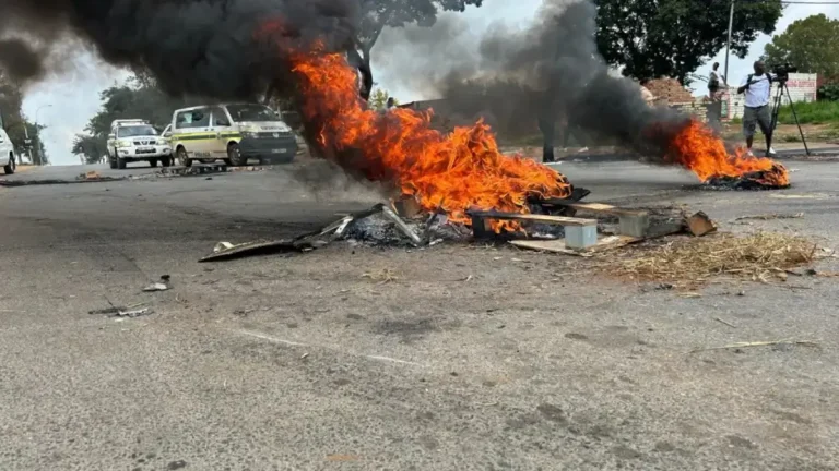 Motorists Urged to Avoid Bez Valley Amid Power Outage Protest Motorists Urged to Avoid Bez Valley Amid Power Outage Protest
