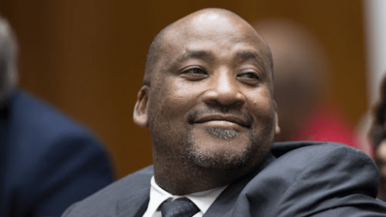 SA on the Brink of Confirming F1 Grand Prix at Kyalami, Says Sports Minister Gayton McKenzie SA on the Brink of Confirming F1 Grand Prix at Kyalami, Says Sports Minister Gayton McKenzie
