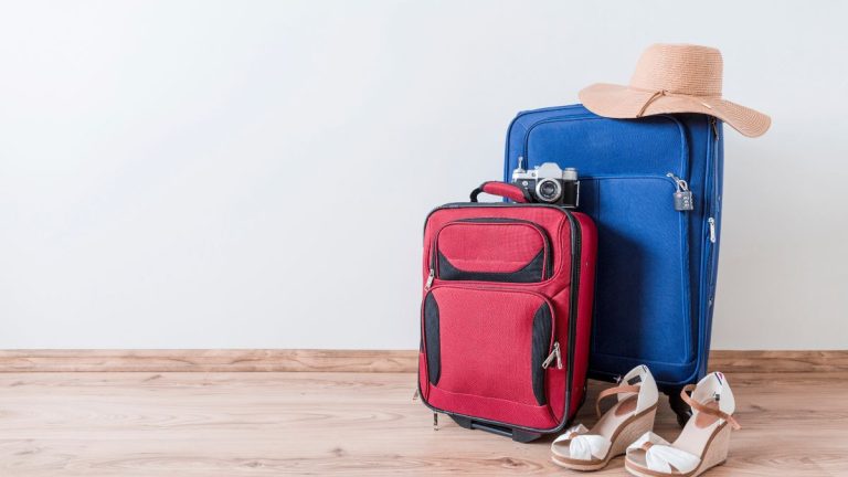10 Best Travel Bags Under R2000 and Where to Buy Them 10 Best Travel Bags Under R2000 and Where to Buy Them