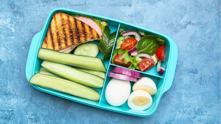 5 Quick and Delicious Lunchbox Ideas for Corporate Huns 5 Quick and Delicious Lunchbox Ideas for Corporate Huns