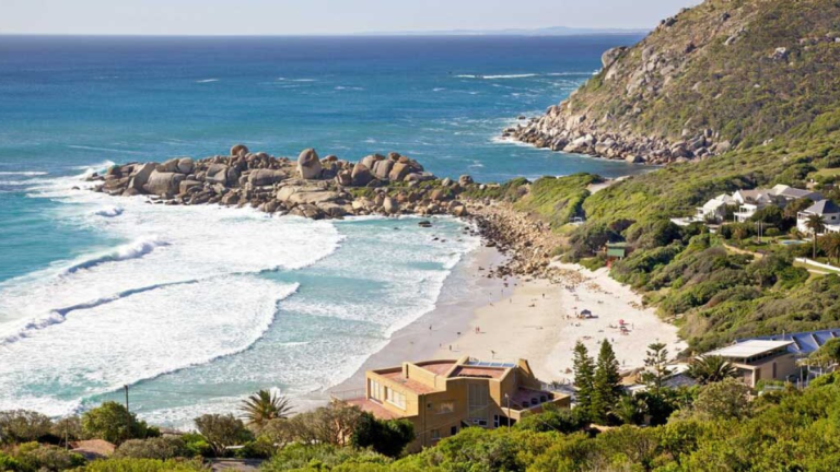 5 Stunning Sea-View Picnic Spots to Visit in the Western Cape 5 Stunning Sea-View Picnic Spots to Visit in the Western Cape