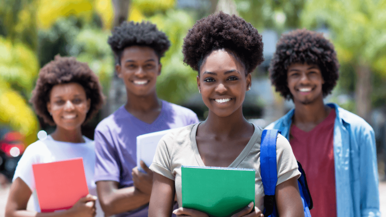 Bursaries Closing in August 2025 Bursaries Closing in August 2025