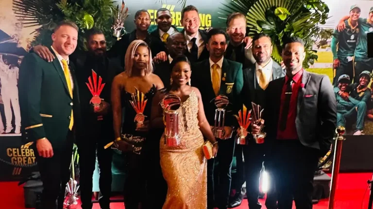 CSA Awards 2024/25: Maharaj Dominates as Mlaba Steals the Show CSA Awards 2024/25: Maharaj Dominates as Mlaba Steals the Show