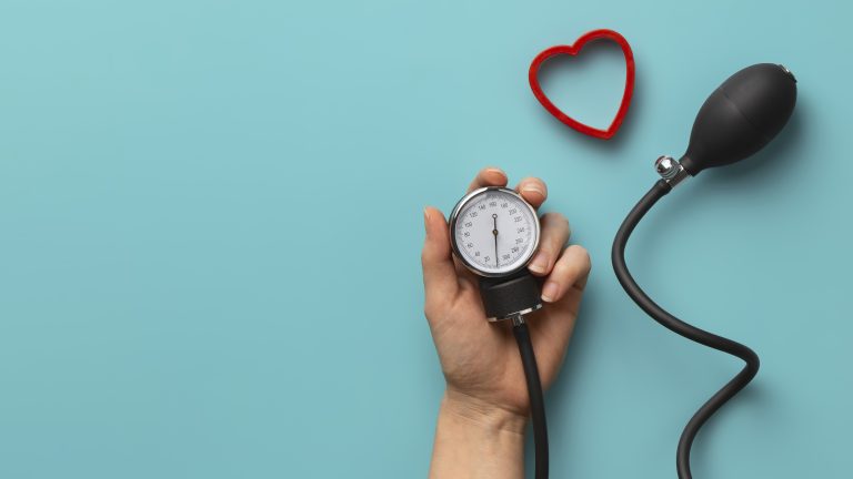 Doctors Share Easy Daily Tips to Lower High Blood Pressure Doctors Share Easy Daily Tips to Lower High Blood Pressure