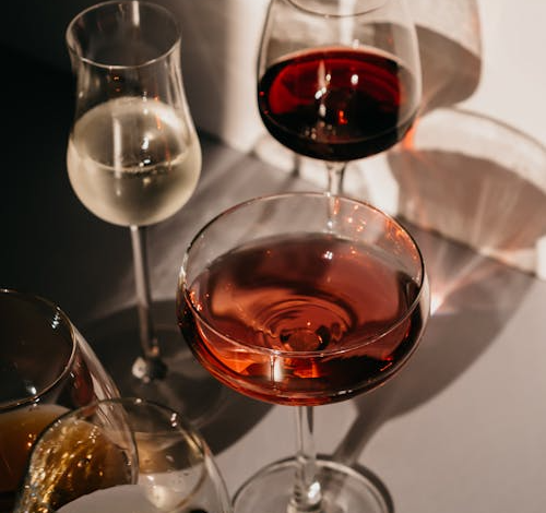 Clear Wine Glass With Red Wine, White wine, and Rose - Pexels Polina