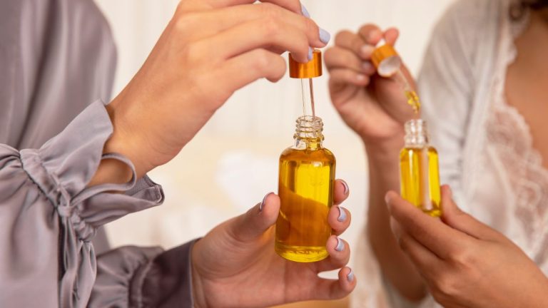 How to Smell Expensive on a Budget: The Affordable Perfume Hack How to Smell Expensive on a Budget: The Affordable Perfume Hack