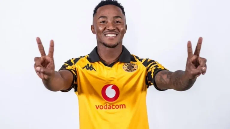 Kaizer Chiefs Secure 10th Signing With Former Sundowns Midfielder Maboe Kaizer Chiefs Secure 10th Signing With Former Sundowns Midfielder Maboe