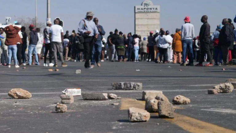 Maponya Mall Faces 7-Day Closure Demand Following Fatal E-Hailing Violence Maponya Mall Faces 7-Day Closure Demand Following Fatal E-Hailing Violence