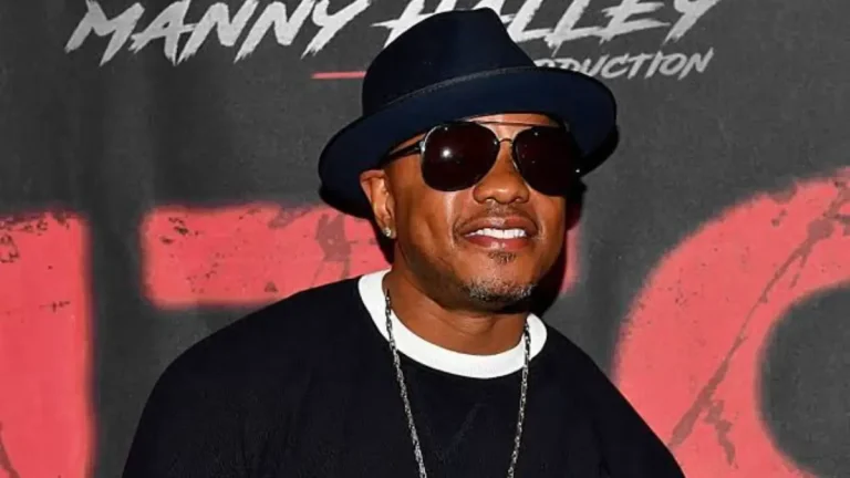 Ndlala Mall Opening: Donell Jones Replaces Tank as Headliner Ndlala Mall Opening: Donell Jones Replaces Tank as Headliner