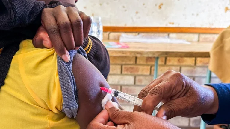 Over 1,200 Gauteng Schools Already Part of Measles-Rubella Vaccination Campaign Over 1,200 Gauteng Schools Already Part of Measles-Rubella Vaccination Campaign