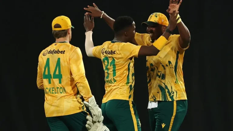 Proteas Out to Prove a Point in High-Stakes ODI Clash with Australia Proteas Out to Prove a Point in High-Stakes ODI Clash with Australia