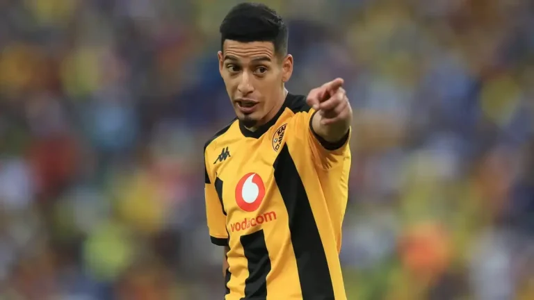 Sirino Strike Keeps Kaizer Chiefs Perfect in Betway Premiership Sirino Strike Keeps Kaizer Chiefs Perfect in Betway Premiership