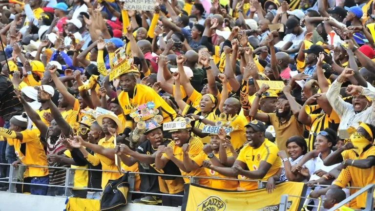 Kaizer Chiefs vs Sundowns Showdown Sparks Ticket Sales Surge Stadium Dilemma: Kaizer Chiefs-Sundowns Showdown Sparks Ticket Sales Surge