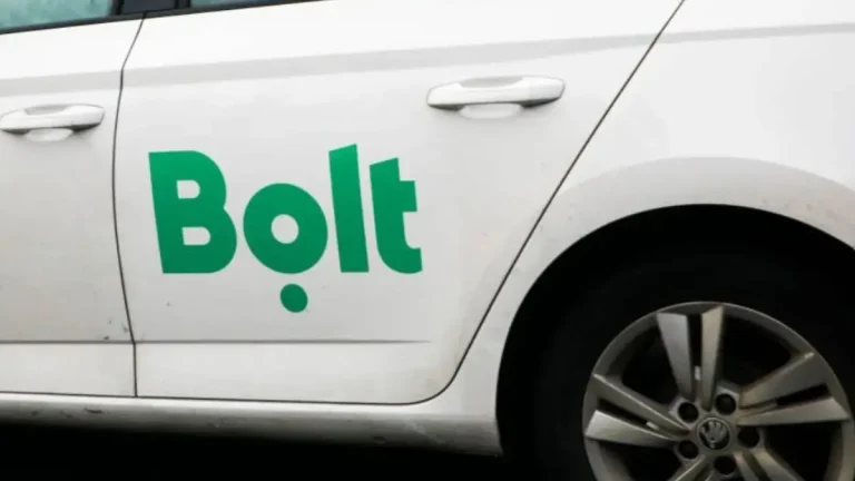 Violence Forces Bolt Drivers in Soweto to Abandon Cars and Jobs Violence Forces Bolt Drivers in Soweto to Abandon Cars and Jobs