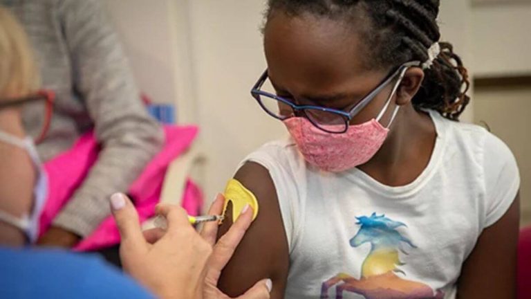 HPV Vaccination Campaign Targets Gauteng Girls Aged 9 to 15 HPV Vaccination Campaign Targets Gauteng Girls Aged 9 to 15