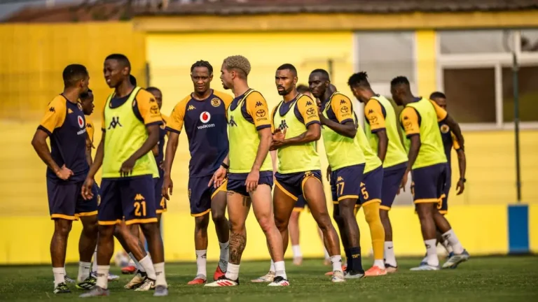 Kaizer Chiefs Players Dismiss Claims They Favoured Assistant Coaches Over Nabi Kaizer Chiefs Players Dismiss Claims They Favoured Assistant Coaches Over Nabi