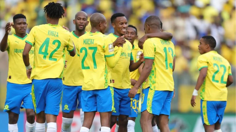 Mamelodi Sundowns vs Durban City: Champions Seek Home Win in Tshwane Mamelodi Sundowns vs Durban City: Champions Seek Home Win in Tshwane