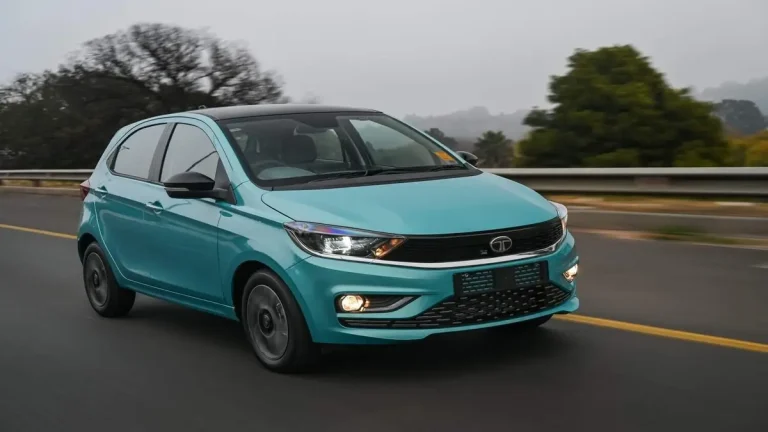 New Tata Tiago Launches at R185k as One of SA’s Cheapest Cars New Tata Tiago Launches at R185k as One of SA’s Cheapest Cars