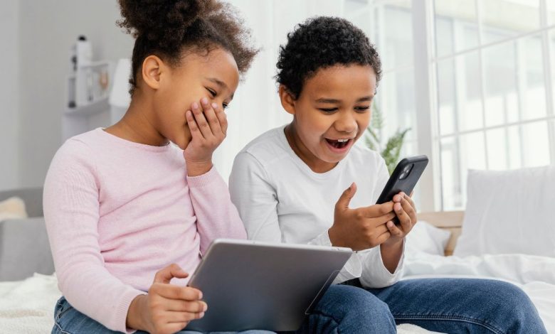 Smartphones Before Age 13 May Harm Kids’ Mental Health