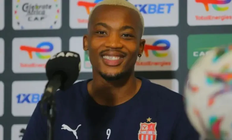 Why Khanyisa Mayo’s Arrival Leaves Nabi With No Excuses at Kaizer Chiefs